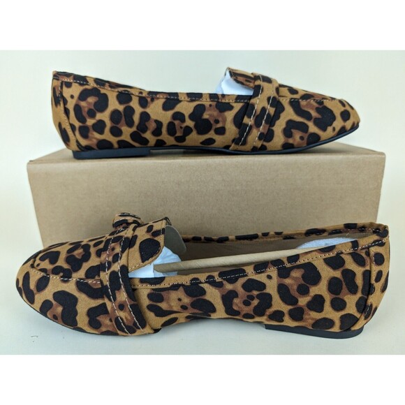 Journee Collection Marci Leopard Loafers Flats Womens 9 Wide Brown Shoes NWB - Picture 3 of 14